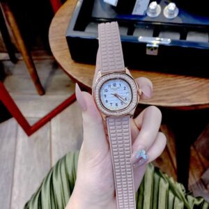 Patek Philippe Women's Watch With Nautilus Brown Rubber Strap 35mm ? Dwatch