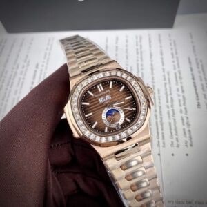 Patek Philippe Nautilus Watch In Rose Gold With Brown Dial 40mm