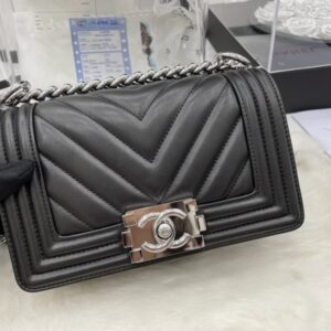Chanel BOY Handbag 20cm
