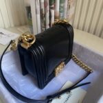 Chanel BOY Handbag 18cm Black