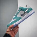 April Skateboards X Sb Dunk Low Fd2562-400 Sneakers For Men And Women