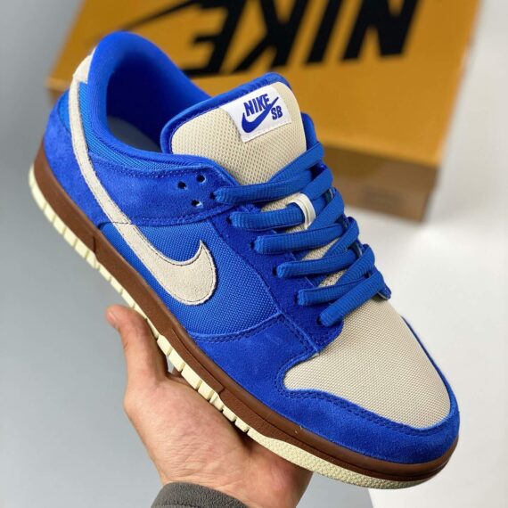 Dunk Low Varsity Royal/mettalic Vegas Gold 304292-472 Men And Women Size From US 5.5 To US 11